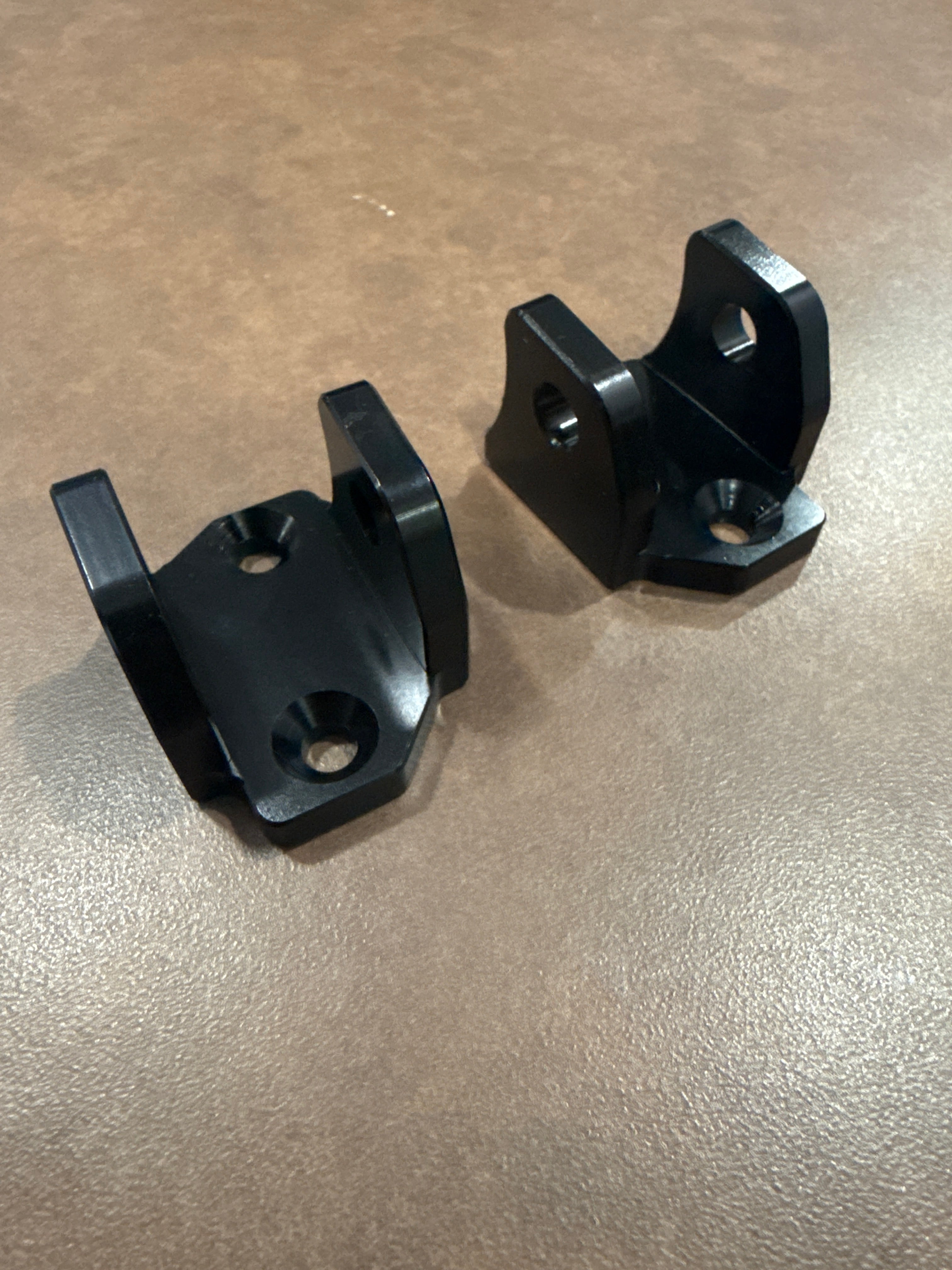 Upgraded Tuttio Peg Mounts (PREORDER)
