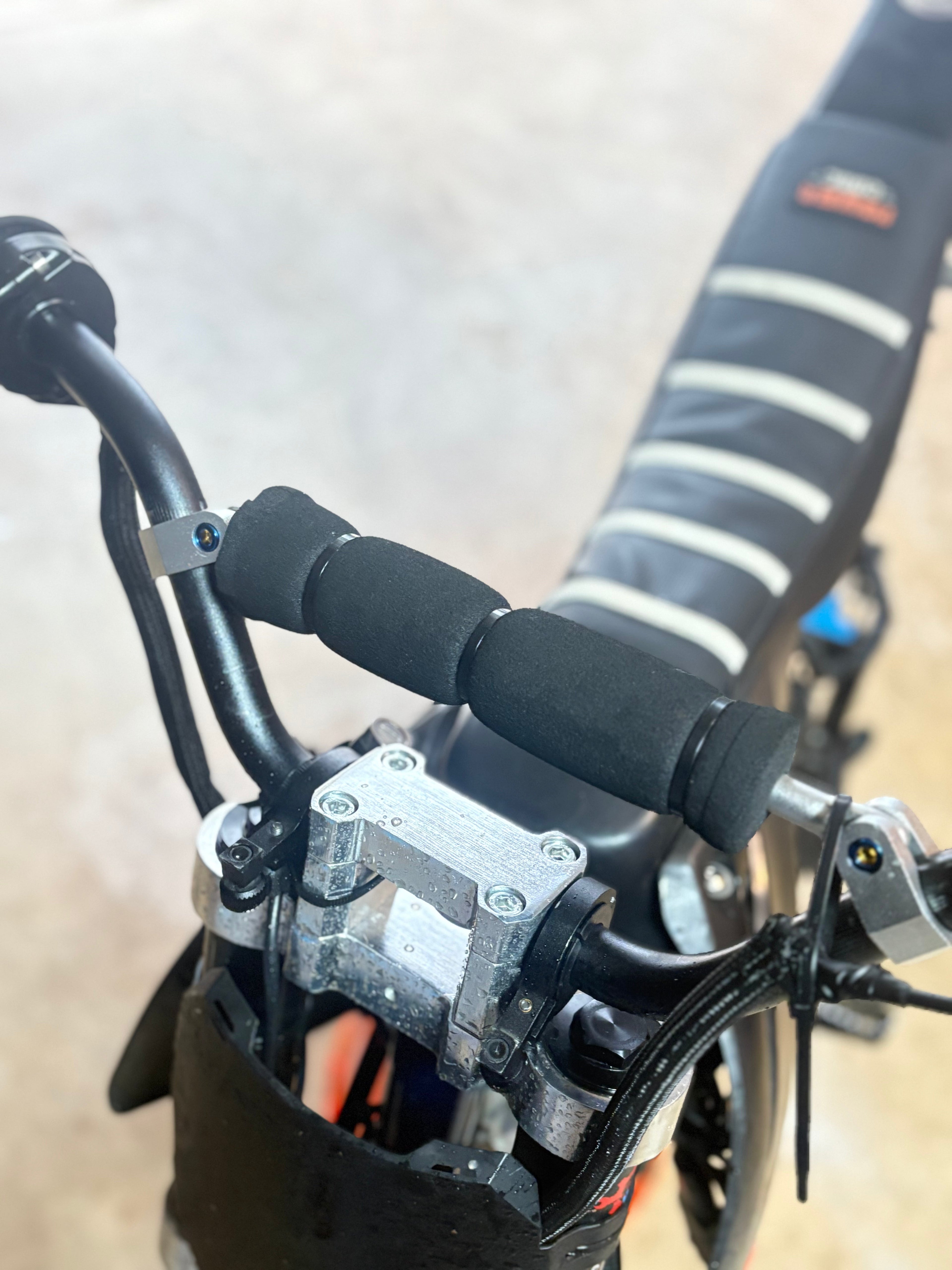 Rutu bar pad titanium bolts